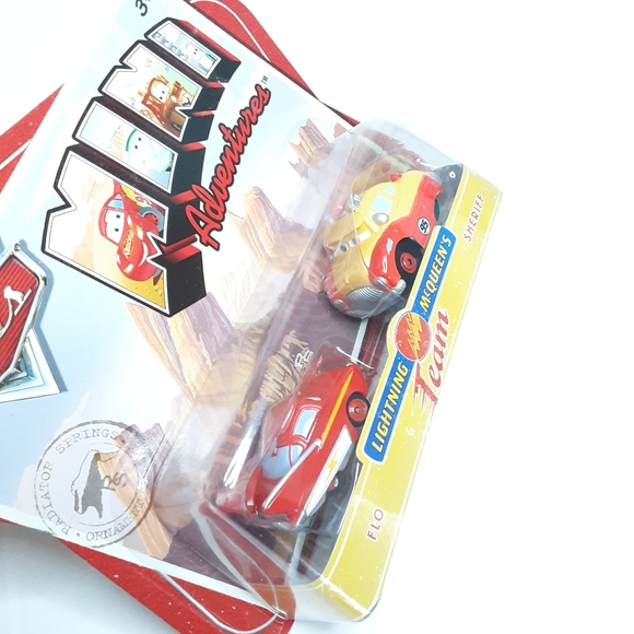 Disney Pixar Cars Mini Adventures Lightning McQueen's Team Flo Sheriff NEW - Picture 3 of 6